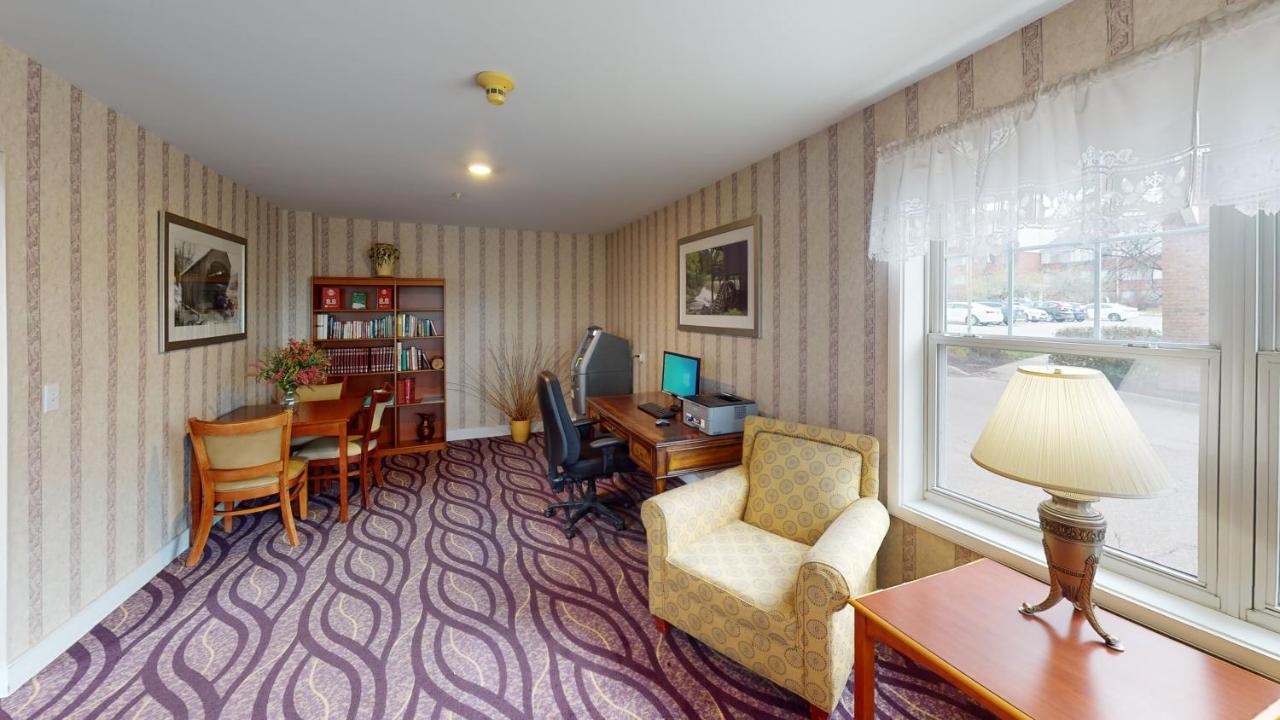 Smart Suites, Ascend Hotel Collection South Burlington Εξωτερικό φωτογραφία