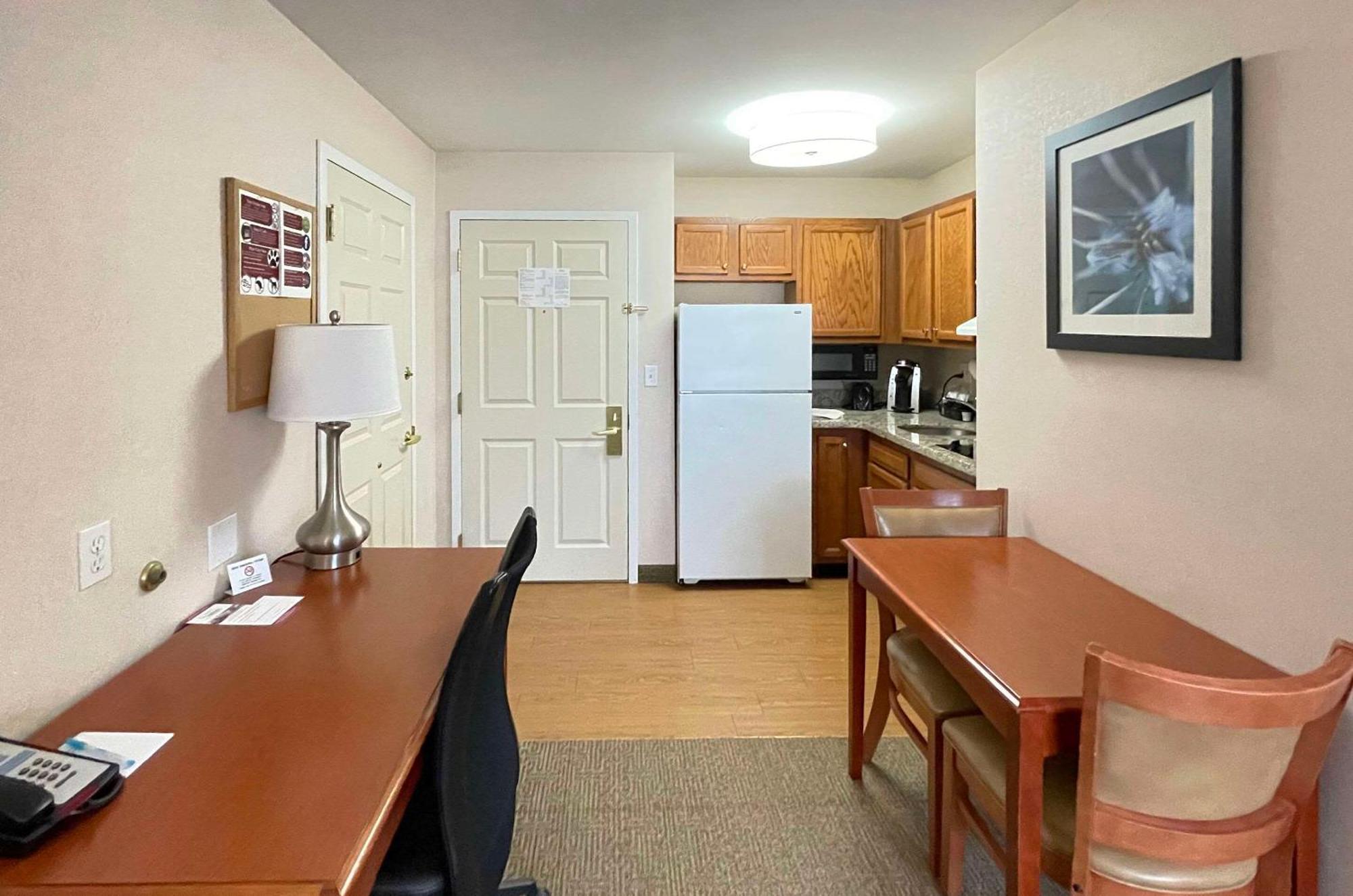 Smart Suites, Ascend Hotel Collection South Burlington Εξωτερικό φωτογραφία