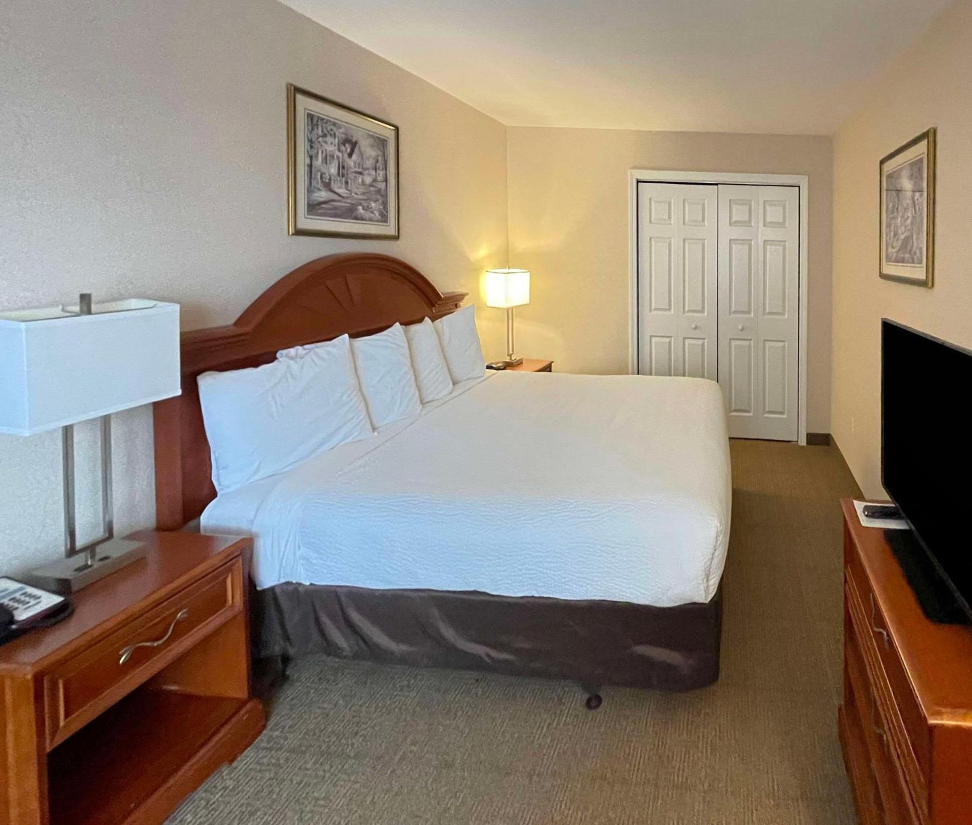 Smart Suites, Ascend Hotel Collection South Burlington Εξωτερικό φωτογραφία